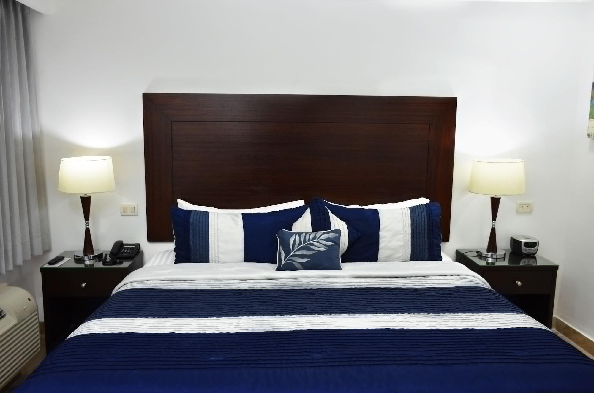 Wyndham Garden Los Mochis Plaza Inn ภายนอก รูปภาพ