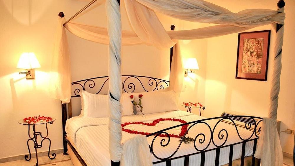 Wyndham Garden Los Mochis Plaza Inn ภายนอก รูปภาพ