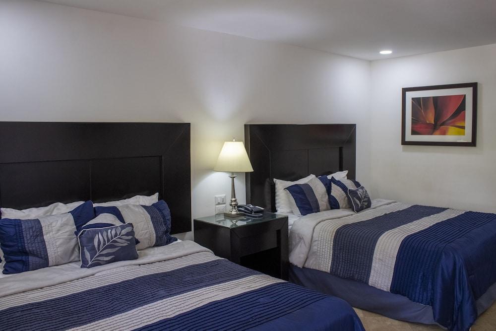 Wyndham Garden Los Mochis Plaza Inn ภายนอก รูปภาพ