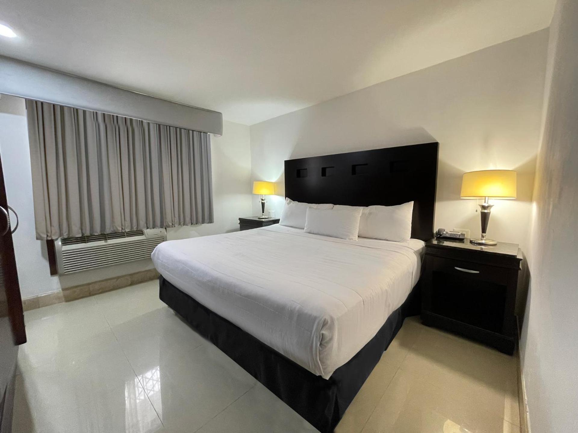 Wyndham Garden Los Mochis Plaza Inn ภายนอก รูปภาพ