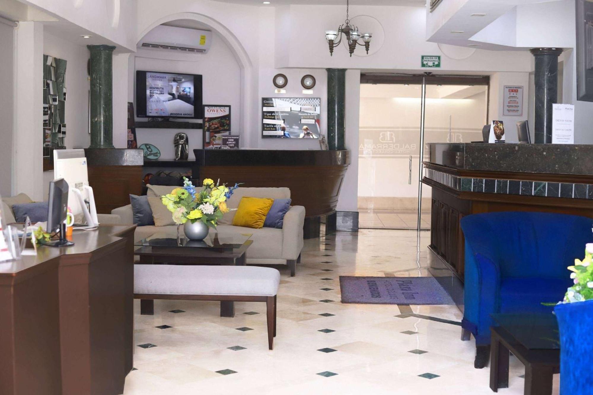 Wyndham Garden Los Mochis Plaza Inn ภายนอก รูปภาพ